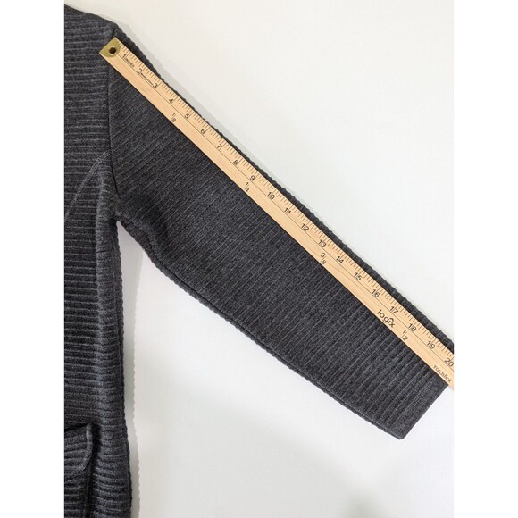 Daniela Wool Blend Cardigan Italy Grey Gold Buttons Old Money Size Medium - Picture 12 of 12